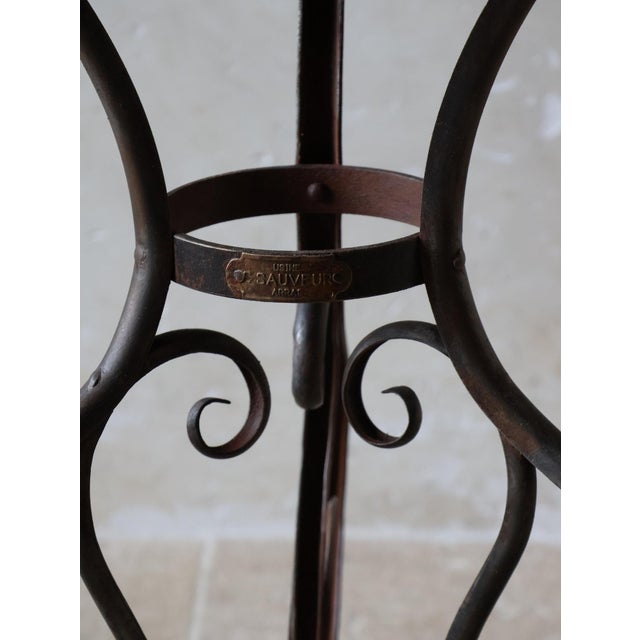 French Antique Arras Bistro Table in Wrought Iron with Horseshoe Feet, 1890s For Sale - Image 3 of 12
