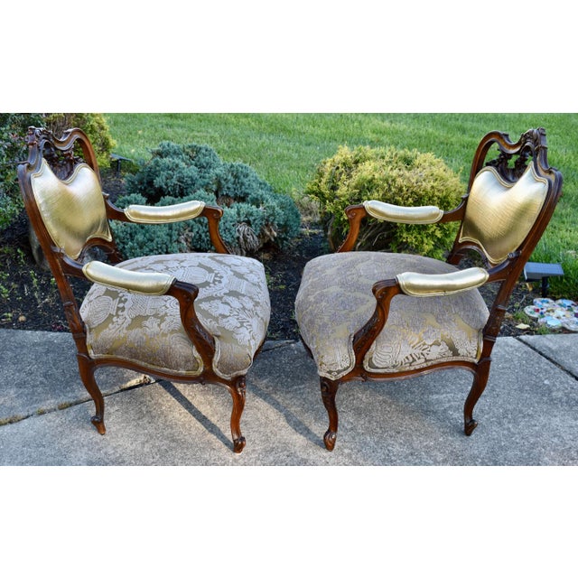 Pair Vtg. French Louis XV Style Carved Walnut Armchairs Gold Damask Chairs For Sale - Image 12 of 18