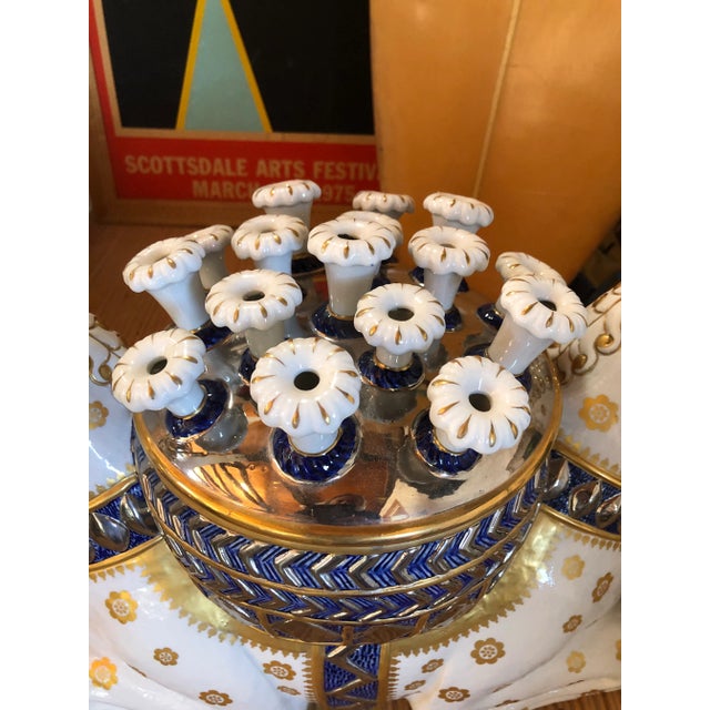 Italian Mid 20th Century Giulia Mangani Oggetti Italian Porcelain Double Horse Tulipiere For Sale - Image 3 of 9