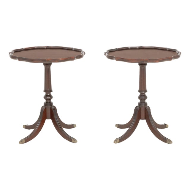 Pair of Regency Style Mahogany Pie Crust Edge Side Tables For Sale