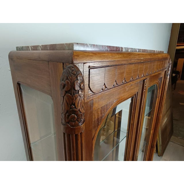 Tan Art Deco Walnut Display Case, 1920s For Sale - Image 8 of 18