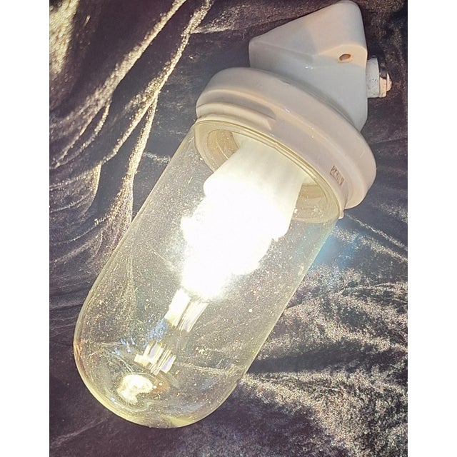 Glass Art Deco Wall Lamp with Porcelain Base and Teardrop-Shaped Glass Shade, 1930s For Sale - Image 7 of 9