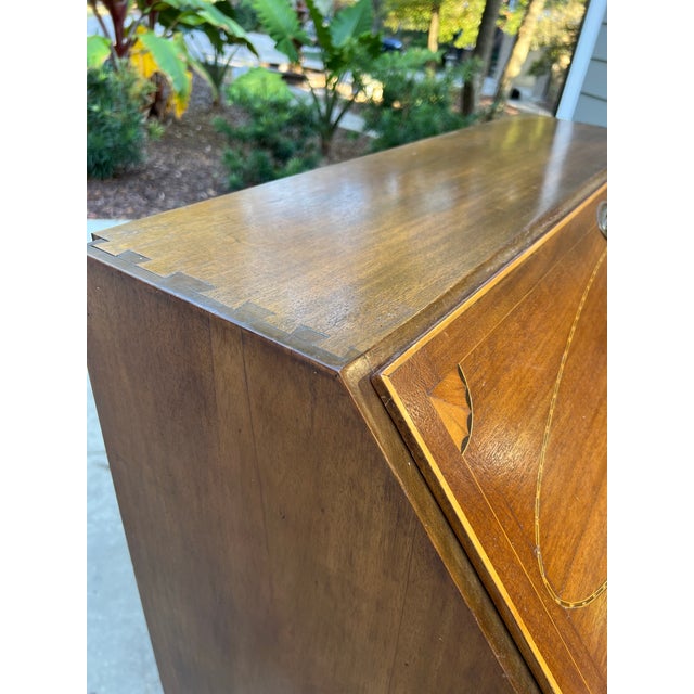 Chocolate Late 19th Century Mahogany Slant-Front Bureau Desk With Marquetry Inlay and Brass Hardware For Sale - Image 8 of 12