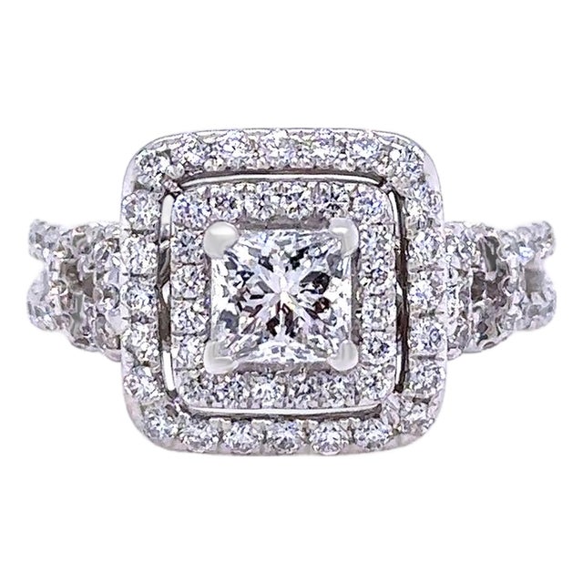 18ct White Gold Princess Cut Diamond Halo Ring, Size 5.25 For Sale