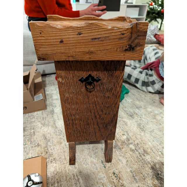 1970s Spanish Mediterranean Brutalist Carved Pine Pedestal Side Table For Sale - Image 4 of 11