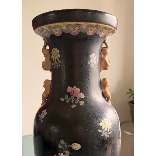 Ebony 70’s-80’s Chinese Da Qing Qianlong Nian Zhi Chinese Famille Noire Floor Vase For Sale - Image 8 of 12