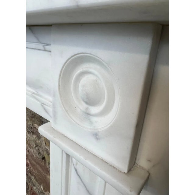 White 19th Century Carrara Marble Bullseye Fireplace Mantelpiece - Missing Top Shelf Piece For Sale - Image 8 of 10