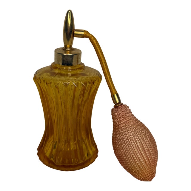 1930s Depression Glass Beautiful Grooves on Glass Perfume Decanter For Sale