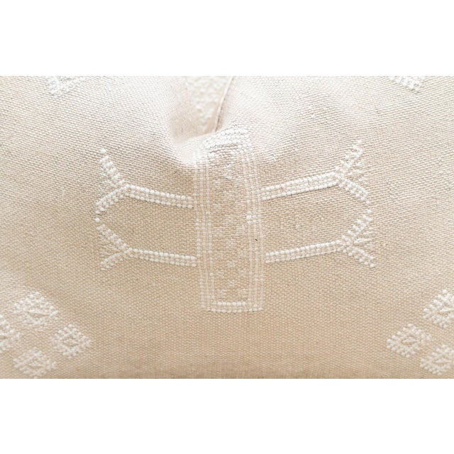 Sandstone Fade Silk Rug Lumbar Pillow For Sale In Los Angeles - Image 6 of 8