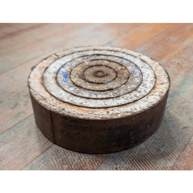 Late 19th Century 19th Century Rustic Farmhouse Primitive Bullseye Darts Target For Sale - Image 5 of 8