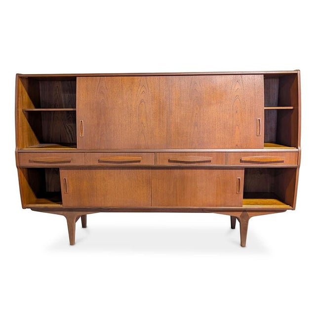 1950s Teak Credenza by Poul Jessen For PMJ Viby, Attributed For Sale In New York - Image 6 of 10