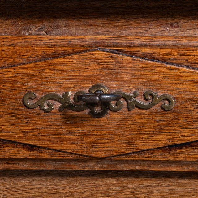 Louis XV Buffet in Original Patina, Rococo Style, France, Early 19th Century For Sale - Image 12 of 16