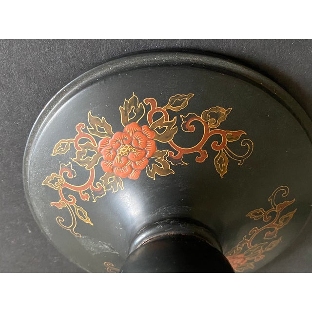 1910s 1910s Japanese Lacquer Candlesticks With Gilt Floral Decoration - Pair For Sale - Image 5 of 7