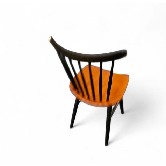 Spindle Back Dining Chairs with Curved Seats in Teak from Pastoe, Holland, 1960s, Set of 2 For Sale - Image 4 of 17