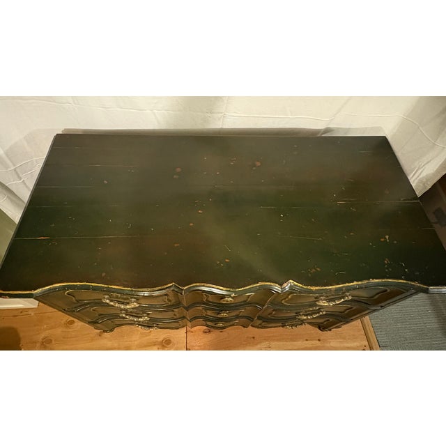 French Late 20th Century Commode in the Style of a Louis XV Lyonnaise Commode For Sale - Image 3 of 17