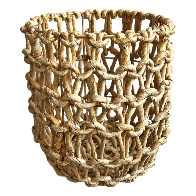 Coastal Contemporary Hyacinth Chain Basket Small For Sale