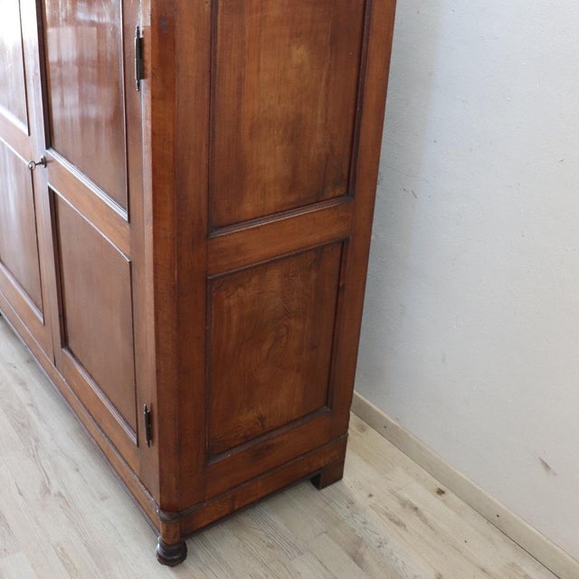 Small Antique Wardrobe in Walnut with Marble Top, 1800s For Sale - Image 11 of 15