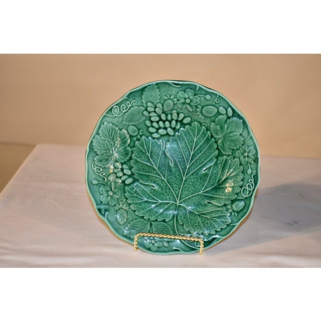 Late 19th Century Pair of 19th Century Majolica Leaf Plates From England For Sale - Image 5 of 11