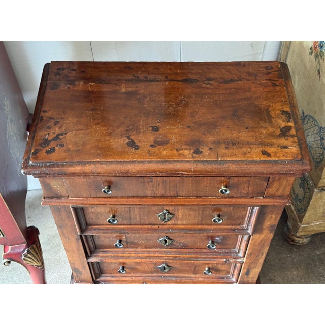 18th Century 18th Century Italian Walnut Commode With Four Drawers For Sale - Image 5 of 13