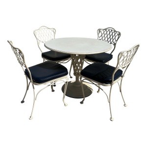 MCM Woodard Florentine Table & 4 Chairs