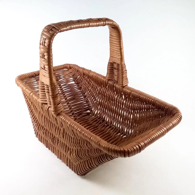Vintage Large Rectangle Market Basket For Sale - Image 4 of 8