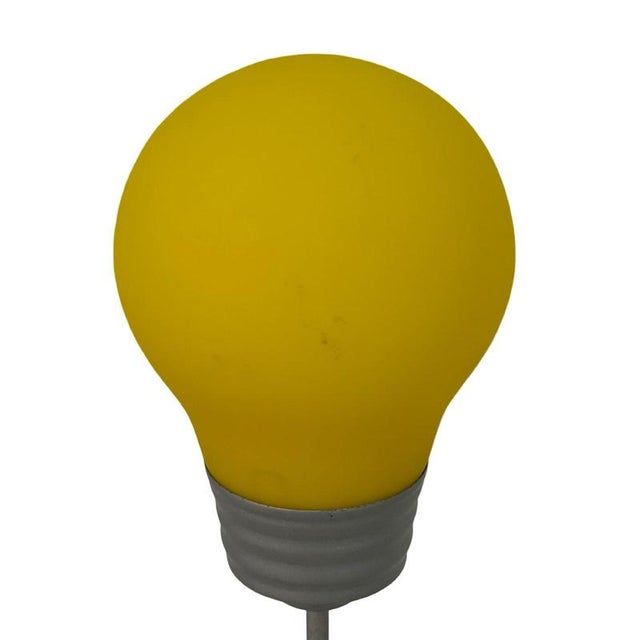 Postmodern Pop Art Squiggly Table Lamp with Yellow Bulb, 1990s For Sale - Image 6 of 8