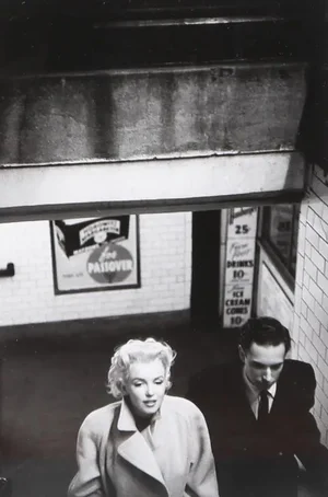 Michael Ochs, Marilyn in Grand Central Station, 20th Century, Photograph