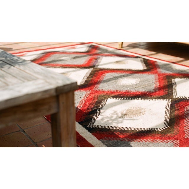 Textile 1920s Red Gray Black Tribal Diamond Pattern Flatwoven Antique Native American Navajo Rug 3' X 5' 6" Carpet For Sale - Image 7 of 8