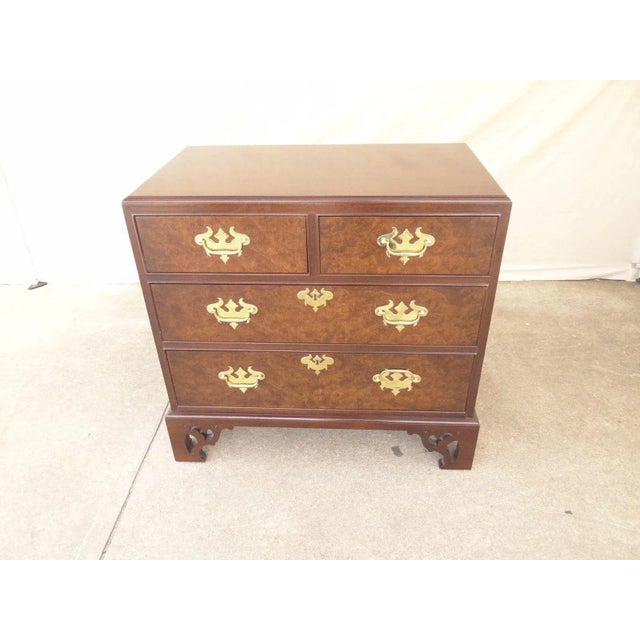 Quality chest... great shape, tight and sturdy..lite wear.