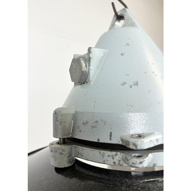 Grey Cast Aluminium Explosion Proof Lamp with Enameled Shade from Elektrosvit, 1970s For Sale - Image 9 of 18