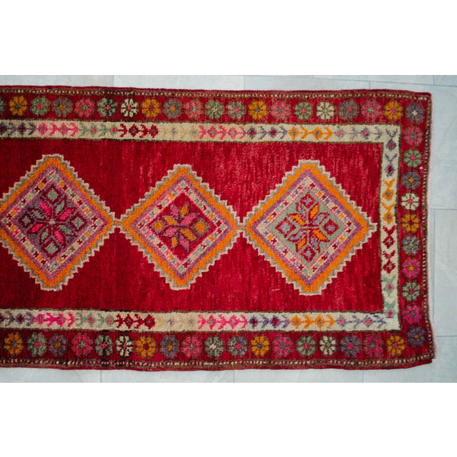 1960s Turkish Hand-Knotted Runner Rug Kitchen Hallway Decor Red & Pink 3x13 Ft Approx For Sale - Image 13 of 16
