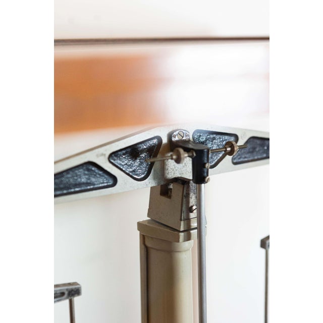 Wood 20th Century German Glass Case Scale For Sale - Image 7 of 18