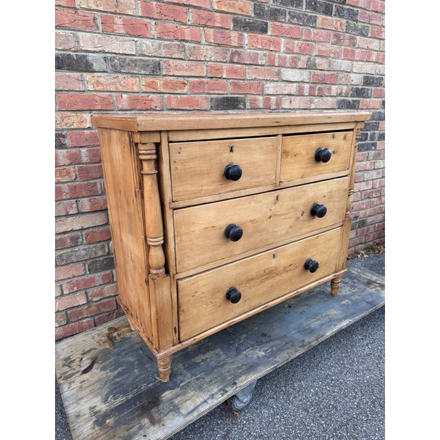 19th Century 2 Over 2 Pine Chest of Drawers For Sale In Nashville - Image 6 of 11