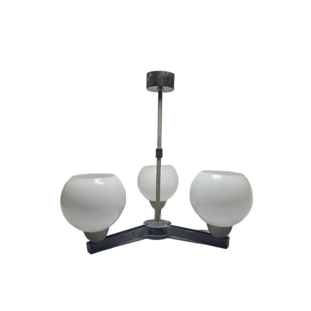 The wall lamp comes from the 1950s. Up to 250V (Europe/UK Standard).The wiring of this item may be original and might need...