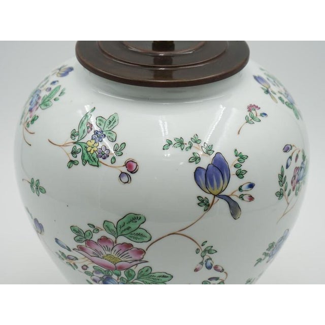Chinese Qianlong Nian Zhi Porcelain Vase Table Lamps, 1960s, Set of 2 For Sale - Image 10 of 15