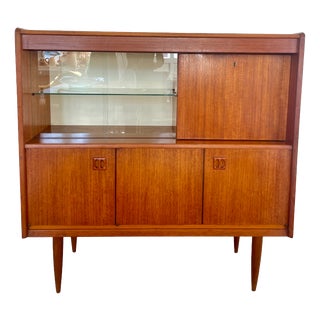 Vintage Teak Bar Cabinet, 1960s For Sale