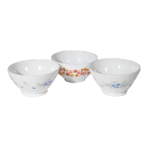 Vintage Arcopal Set of 3 Floral Pattern Bowls