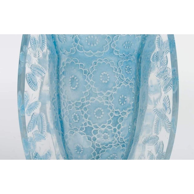 Vintage Butterflies Vase by René Lalique, 1936 For Sale - Image 3 of 6
