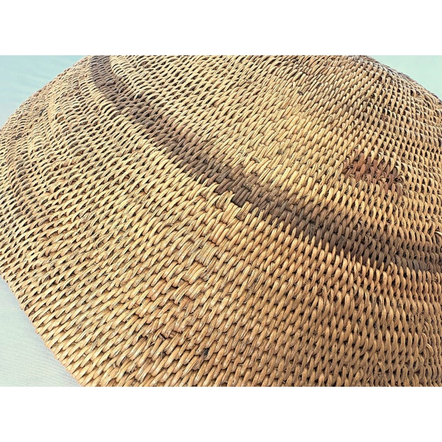 Vintage Native American Natural Fiber Woven Bowl/Basket From the Mid 20th Century For Sale - Image 14 of 14