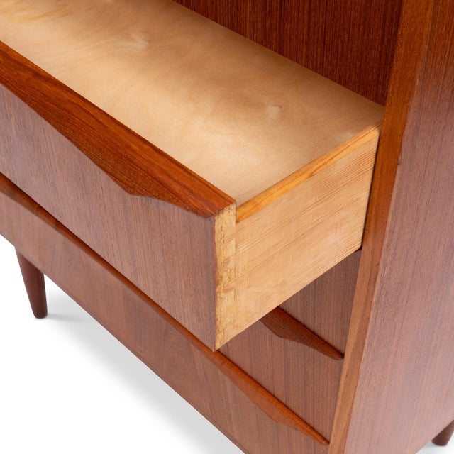 Vintage Danish Mid-Century Teak Six Drawer Tallboy Dresser 1960s For Sale In San Francisco - Image 6 of 8