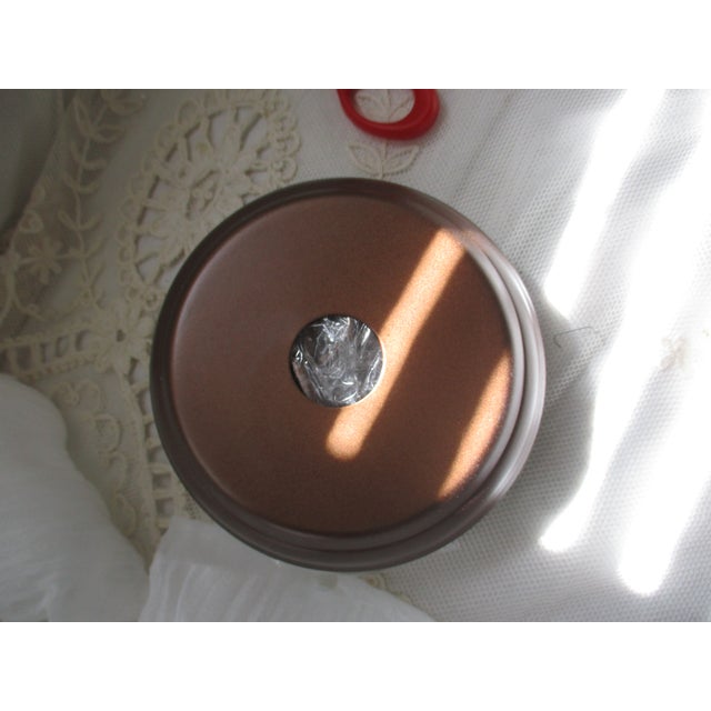 Toleware French Country 5 Arm Chandelier Bronze With Gold Leaves & Crystal Prisms For Sale - Image 15 of 17