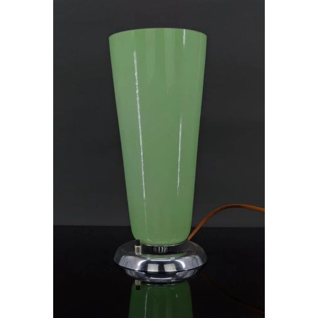 Metal Art Deco Lamp in Chrome and Green Glass, France, 1930s For Sale - Image 7 of 8