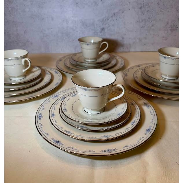 Ivory New Vintage Lenox "Carolina" Fine Ivory China 20-Piece Dinnerware Set - Service for 4 For Sale - Image 8 of 10