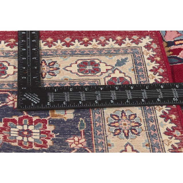 Late 20th Century Late 20th Century Vintage Pakistani Serapi Rug - 09'00 X 12'01 For Sale - Image 5 of 9