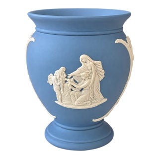 Vintage English Wedgwood Blue Jasperware Neoclassical Vase For Sale
