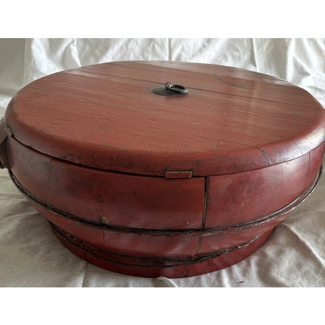 Asian 19th Century Red Lacquered Large Bowl Rice Servers For Sale - Image 3 of 7
