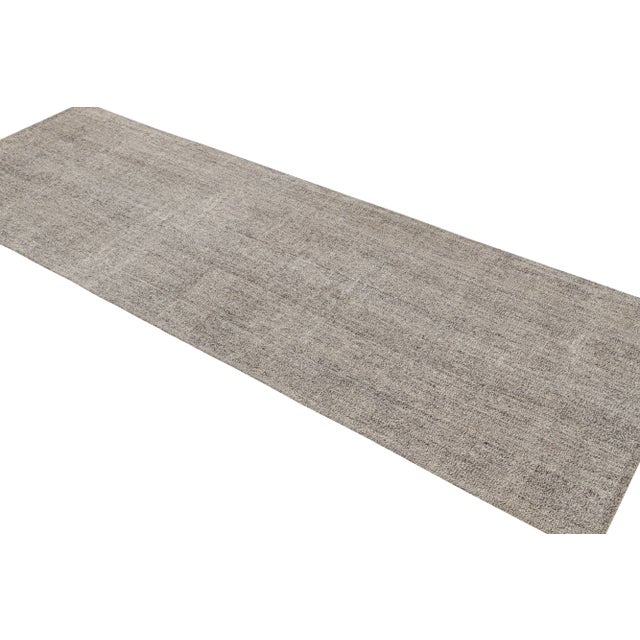 Rug & Kilim Vintage Turkish Silver Gray Wool Kilim Runner For Sale - Image 4 of 7