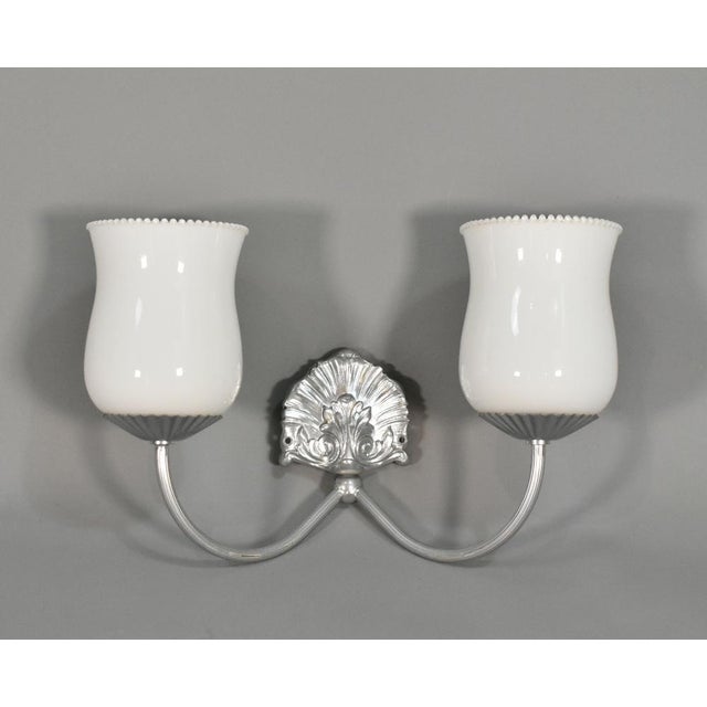 This vintage bathroom set of bathroom accessories comprises: • Three mirror plate holders (each measures height 8 cm;...