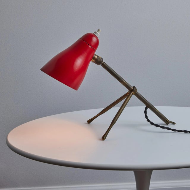 1950s 1950s Giuseppe Ostuni 'Ochetta' Red & Brass Wall or Table Lamp for O-Luce For Sale - Image 5 of 12