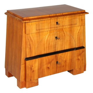 Antique Biedermeier Chest of Drawers in Cherry, 1825 For Sale